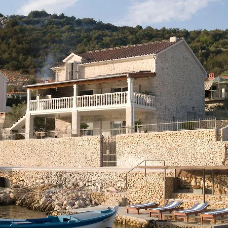 Zardin Villa